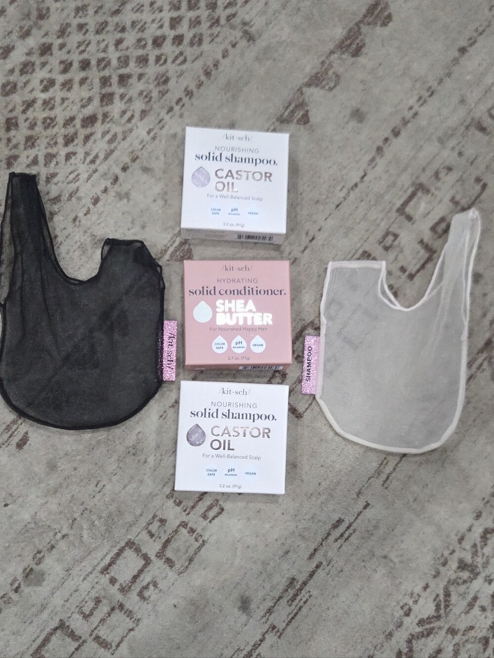 Kitsch Solid Shampoo & Conditioner Trio with Black & Blush Shampoo & Cond Bags